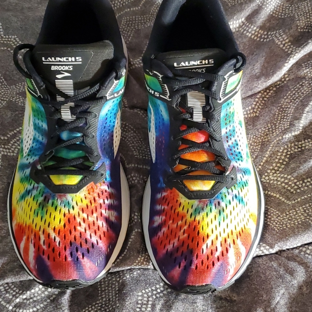 Brooks launches running shoes